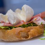 Mozzarella taglio spicchi[81] copia